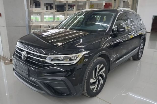 Used Volkswagen Tiguan L 2024 300TSI Automatic Two-Wheel Drive Smart Edition