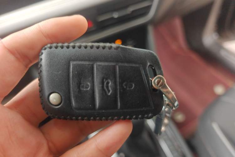 Used Volkswagen Tiguan L 2024 330TSI Automatic Two-Wheel Drive R-Line Enhanced Edition Vehicle Key