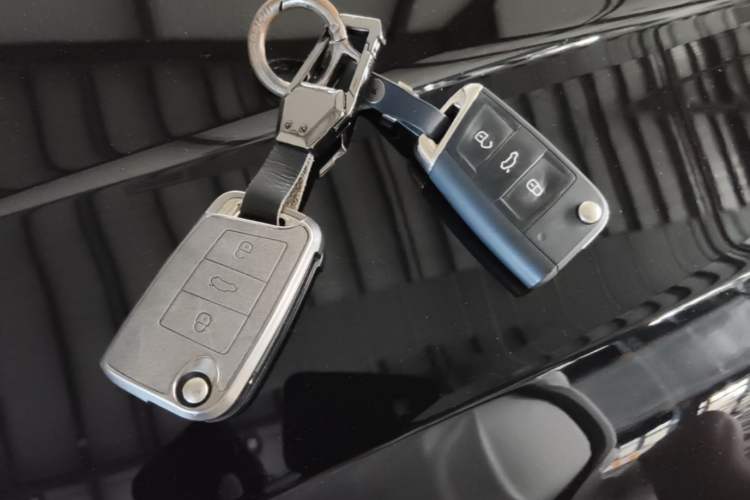 Used Volkswagen Tiguan L 2024 300TSI Automatic Two-Wheel Drive Smart Edition Vehicle Key