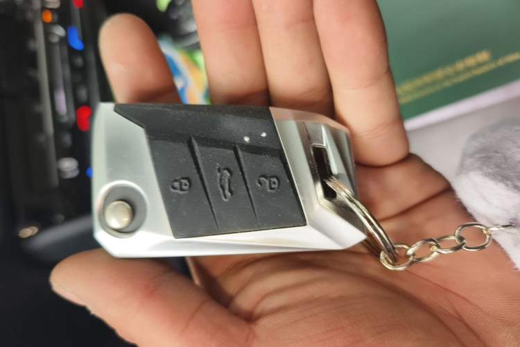 Used Volkswagen Tiguan L 2024 300TSI Automatic Two-Wheel Drive Smart Edition Vehicle Key