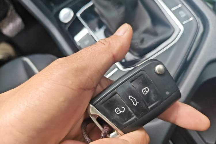 Used Volkswagen Tiguan L 2024 300TSI Automatic Two-Wheel Drive Smart Edition Vehicle Key