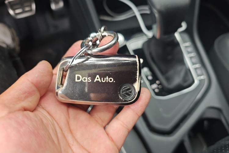 Used Volkswagen Tiguan L 2024 330TSI Automatic Two-Wheel Drive R-Line Enhanced Edition Vehicle Key