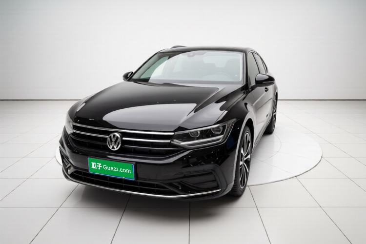 Volkswagen Tiguan L 2024 300TSI Automatic Two-Wheel Drive Smart Edition
