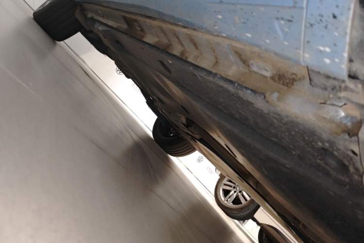 Used Volkswagen Tiguan L 2024 PRO 380TSI Four-Wheel Drive R-Line Prestige Edition Chassis Front Right