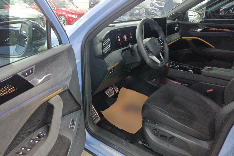 Used Volkswagen Tiguan L 2024 PRO 380TSI Four-Wheel Drive R-Line Prestige Edition Driver Seat