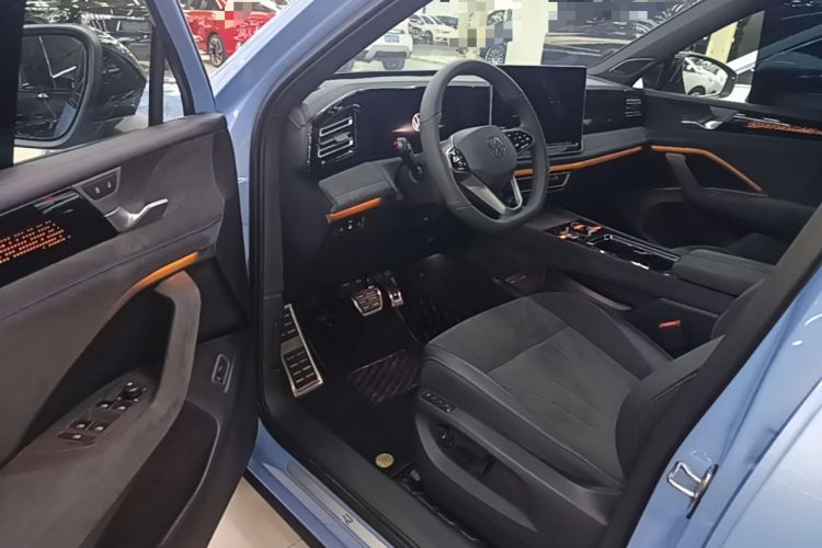 Used Volkswagen Tiguan L 2024 PRO 380TSI Four-Wheel Drive R-Line Prestige Edition Driver Seat