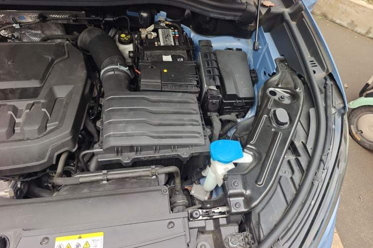 Used Volkswagen Tiguan L 2024 PRO 380TSI Four-Wheel Drive R-Line Prestige Edition Engine Bay Left