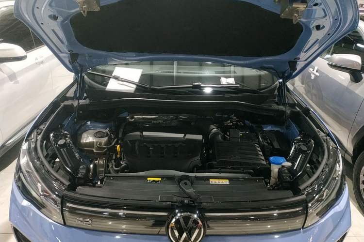 Used Volkswagen Tiguan L 2024 PRO 380TSI Four-Wheel Drive R-Line Prestige Edition Engine Bay