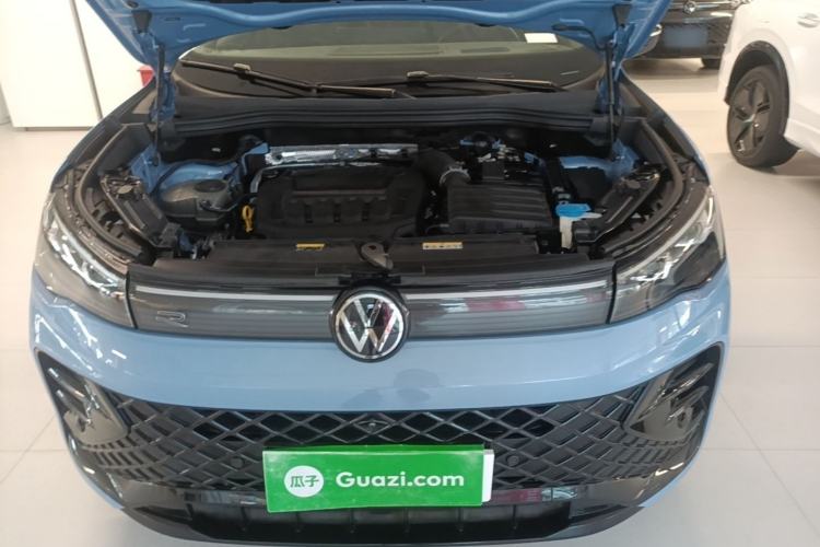 Used Volkswagen Tiguan L 2024 PRO 380TSI Four-Wheel Drive R-Line Prestige Edition Engine Bay