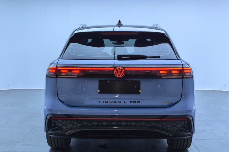 Used Volkswagen Tiguan L 2024 PRO 380TSI Four-Wheel Drive R-Line Prestige Edition Exterior 1