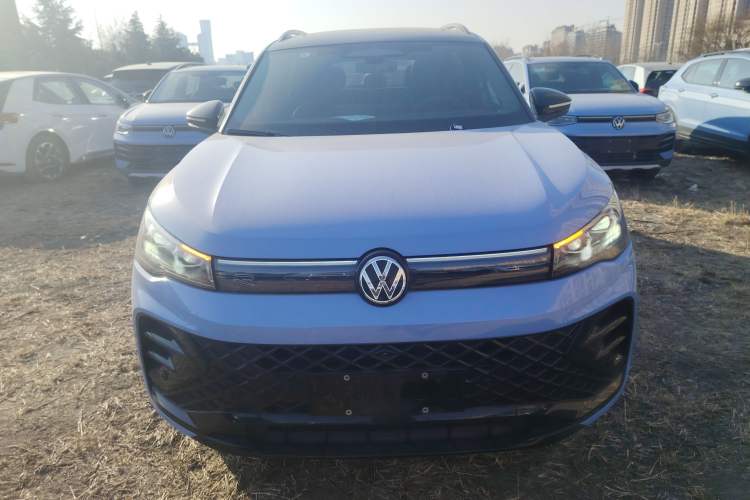 Used Volkswagen Tiguan L 2024 PRO 380TSI Four-Wheel Drive R-Line Prestige Edition Exterior 1