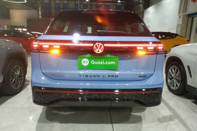Used Volkswagen Tiguan L 2024 PRO 380TSI Four-Wheel Drive R-Line Prestige Edition Exterior 4