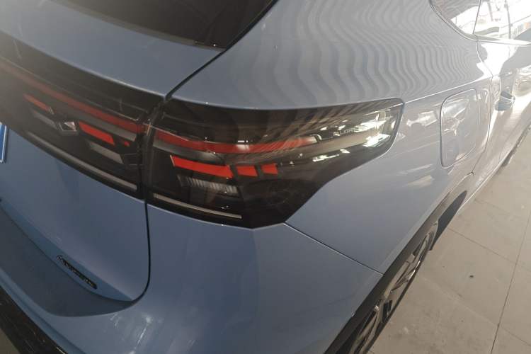 Used Volkswagen Tiguan L 2024 PRO 380TSI Four-Wheel Drive R-Line Prestige Edition Exterior 6