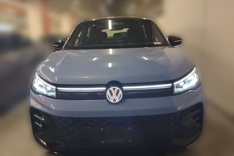 Used Volkswagen Tiguan L 2024 PRO 380TSI Four-Wheel Drive R-Line Prestige Edition Front