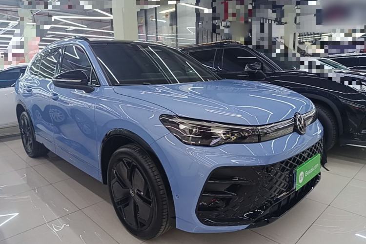 Used Volkswagen Tiguan L 2024 PRO 380TSI Four-Wheel Drive R-Line Prestige Edition Front Right 45 Deg