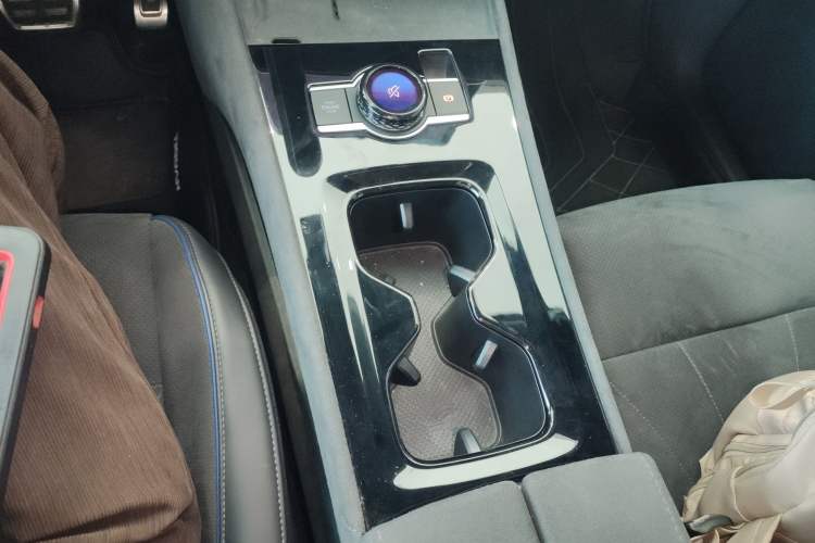 Used Volkswagen Tiguan L 2024 PRO 380TSI Four-Wheel Drive R-Line Prestige Edition Gear Lever