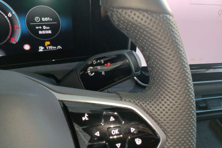 Used Volkswagen Tiguan L 2024 PRO 380TSI Four-Wheel Drive R-Line Prestige Edition Gear Lever