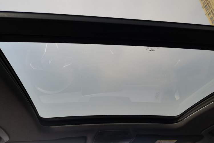 Used Volkswagen Tiguan L 2024 PRO 380TSI Four-Wheel Drive R-Line Prestige Edition Headliner