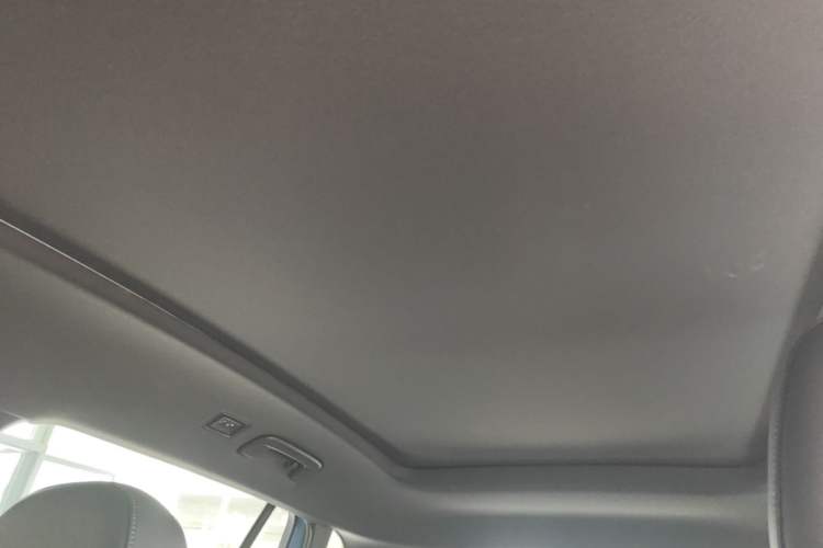 Used Volkswagen Tiguan L 2024 PRO 380TSI Four-Wheel Drive R-Line Prestige Edition Headliner
