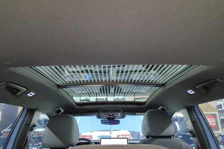 Used Volkswagen Tiguan L 2024 PRO 380TSI Four-Wheel Drive R-Line Prestige Edition Headliner