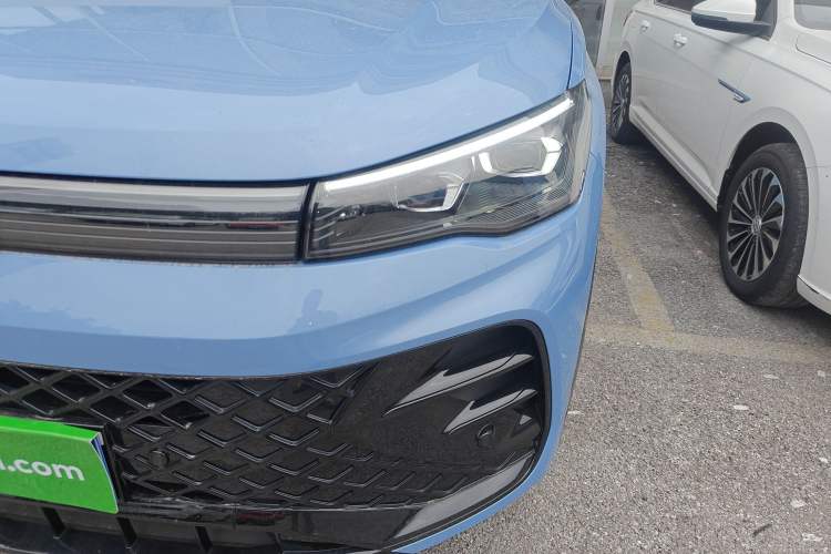 Used Volkswagen Tiguan L 2024 PRO 380TSI Four-Wheel Drive R-Line Prestige Edition Left Front Headlight