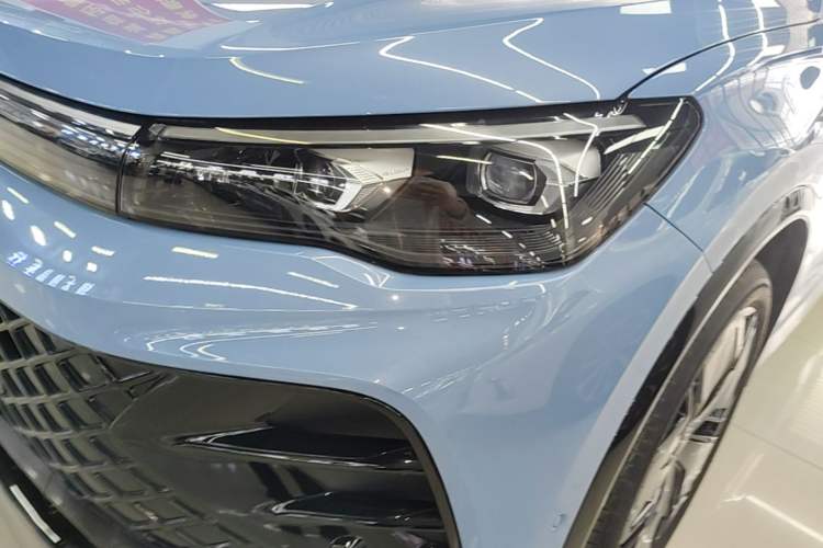 Used Volkswagen Tiguan L 2024 PRO 380TSI Four-Wheel Drive R-Line Prestige Edition Left Front Headlight