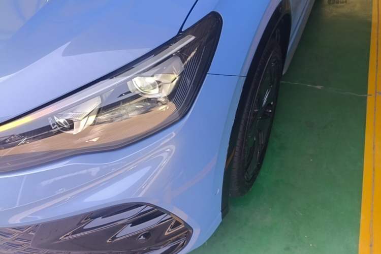 Used Volkswagen Tiguan L 2024 PRO 380TSI Four-Wheel Drive R-Line Prestige Edition Left Front Headlight