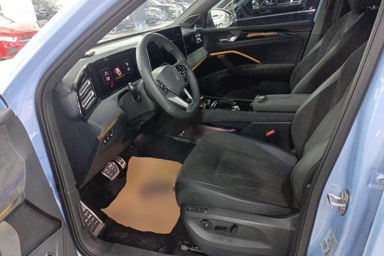 Used Volkswagen Tiguan L 2024 PRO 380TSI Four-Wheel Drive R-Line Prestige Edition Left Front Seat