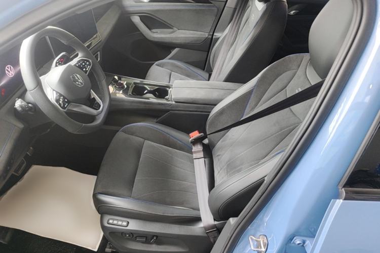 Used Volkswagen Tiguan L 2024 PRO 380TSI Four-Wheel Drive R-Line Prestige Edition Left Front Seat