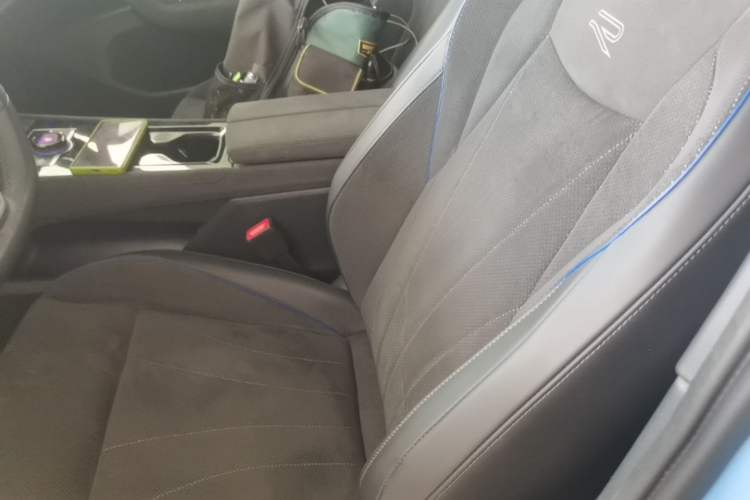 Used Volkswagen Tiguan L 2024 PRO 380TSI Four-Wheel Drive R-Line Prestige Edition Left Front Seat