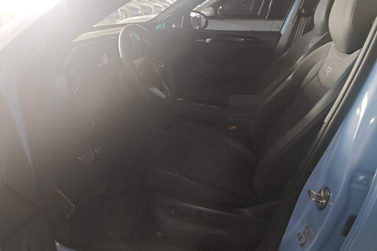 Used Volkswagen Tiguan L 2024 PRO 380TSI Four-Wheel Drive R-Line Prestige Edition Left Front Seat
