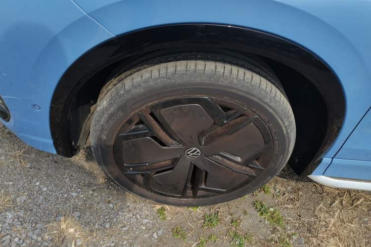 Used Volkswagen Tiguan L 2024 PRO 380TSI Four-Wheel Drive R-Line Prestige Edition Left Front Wheel Hub