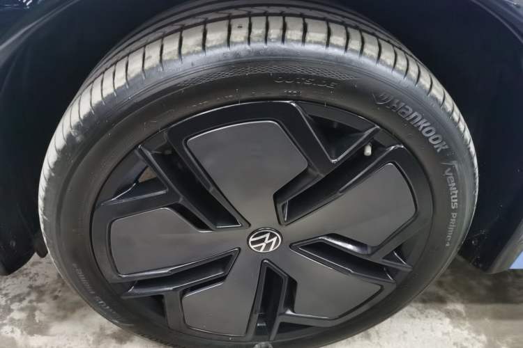 Used Volkswagen Tiguan L 2024 PRO 380TSI Four-Wheel Drive R-Line Prestige Edition Left Front Wheel Hub