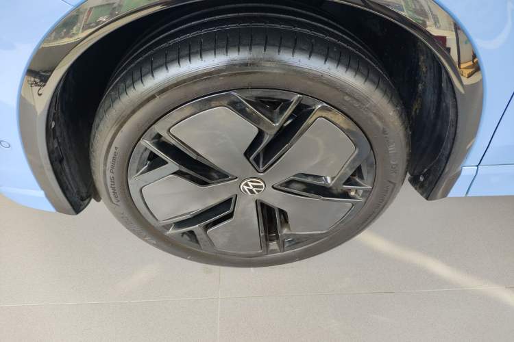 Used Volkswagen Tiguan L 2024 PRO 380TSI Four-Wheel Drive R-Line Prestige Edition Left Front Wheel Hub