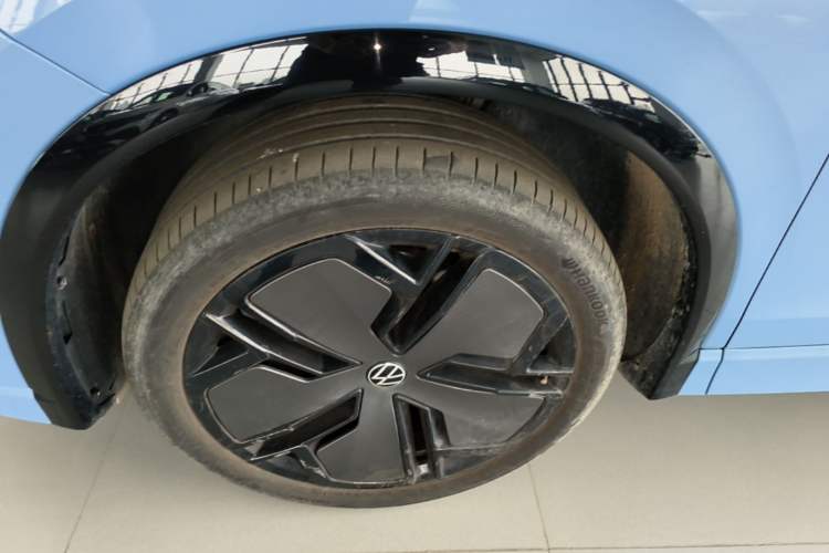Used Volkswagen Tiguan L 2024 PRO 380TSI Four-Wheel Drive R-Line Prestige Edition Left Front Wheel Hub