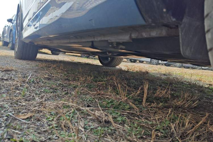 Used Volkswagen Tiguan L 2024 PRO 380TSI Four-Wheel Drive R-Line Prestige Edition Left Side Sill