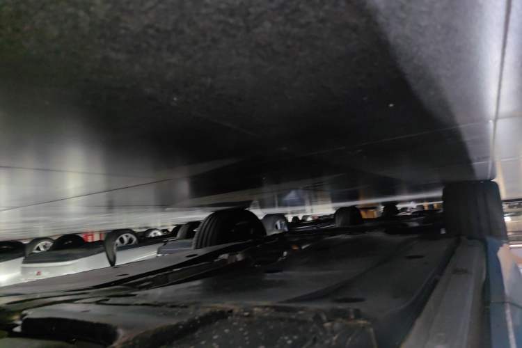 Used Volkswagen Tiguan L 2024 PRO 380TSI Four-Wheel Drive R-Line Prestige Edition Left Side Sill
