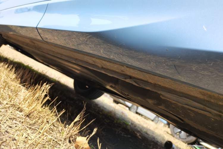 Used Volkswagen Tiguan L 2024 PRO 380TSI Four-Wheel Drive R-Line Prestige Edition Left Side Sill