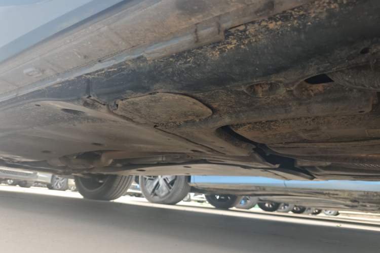 Used Volkswagen Tiguan L 2024 PRO 380TSI Four-Wheel Drive R-Line Prestige Edition Left Side Sill