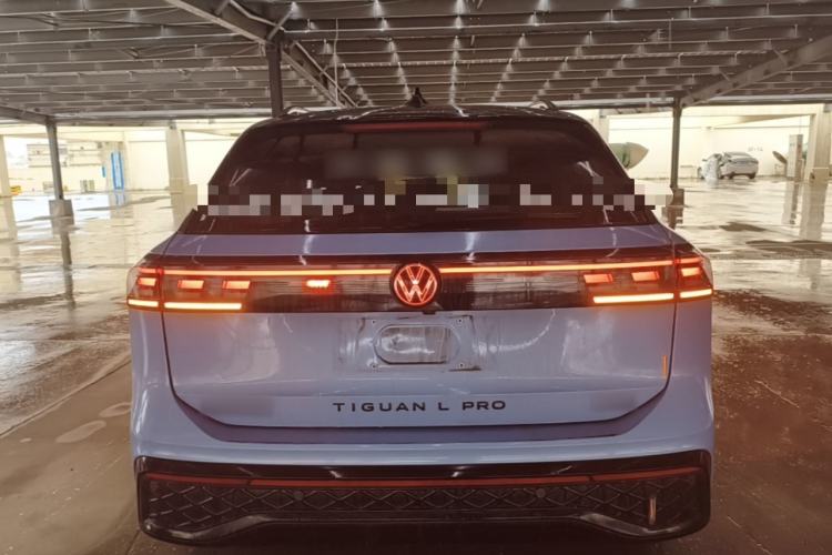 Used Volkswagen Tiguan L 2024 PRO 380TSI Four-Wheel Drive R-Line Prestige Edition Rear