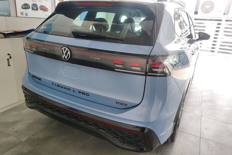 Used Volkswagen Tiguan L 2024 PRO 380TSI Four-Wheel Drive R-Line Prestige Edition Rear