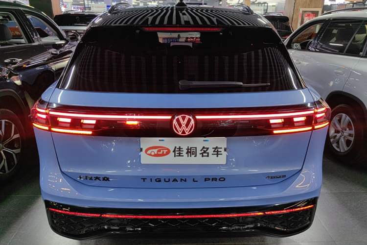Used Volkswagen Tiguan L 2024 PRO 380TSI Four-Wheel Drive R-Line Prestige Edition Rear