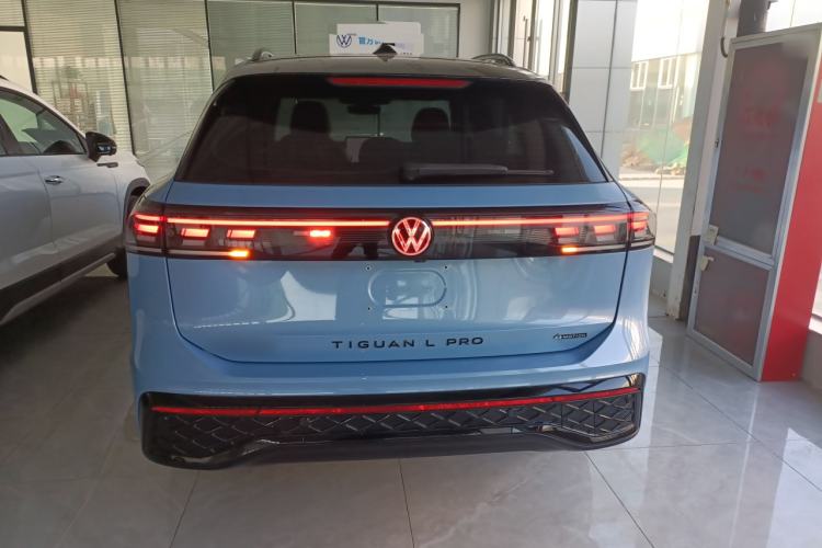 Used Volkswagen Tiguan L 2024 PRO 380TSI Four-Wheel Drive R-Line Prestige Edition Rear