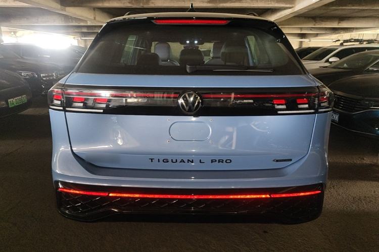 Used Volkswagen Tiguan L 2024 PRO 380TSI Four-Wheel Drive R-Line Prestige Edition Rear