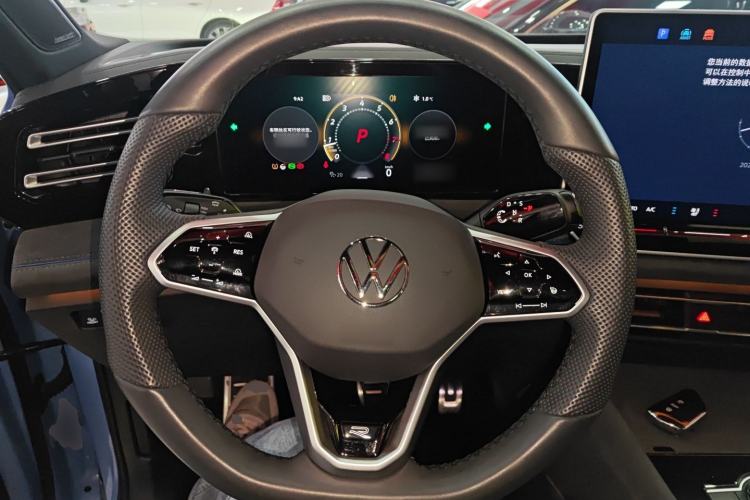 Used Volkswagen Tiguan L 2024 PRO 380TSI Four-Wheel Drive R-Line Prestige Edition Steering Wheel