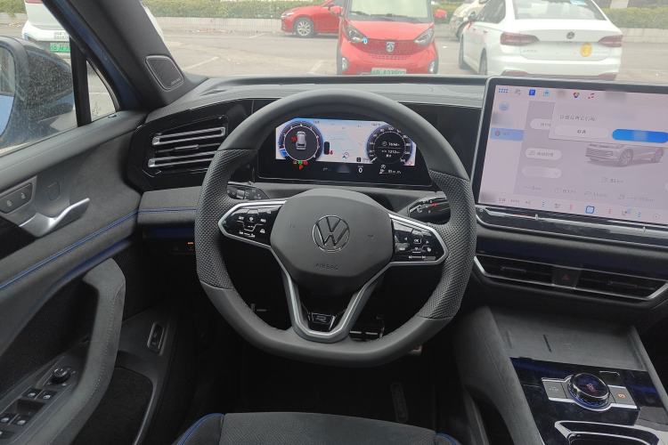 Used Volkswagen Tiguan L 2024 PRO 380TSI Four-Wheel Drive R-Line Prestige Edition Steering Wheel