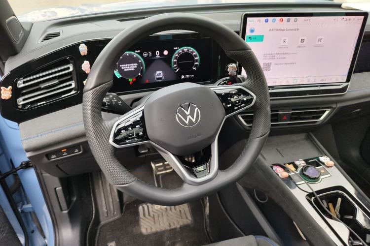 Used Volkswagen Tiguan L 2024 PRO 380TSI Four-Wheel Drive R-Line Prestige Edition Steering Wheel