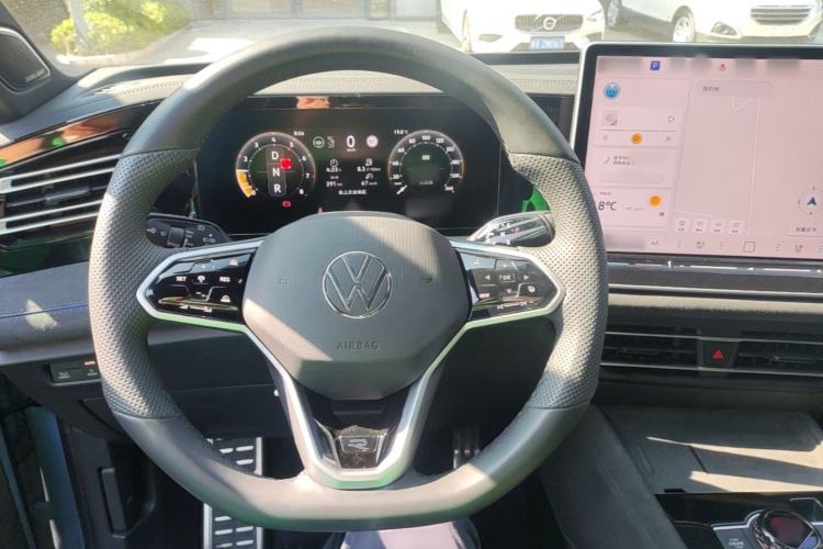 Used Volkswagen Tiguan L 2024 PRO 380TSI Four-Wheel Drive R-Line Prestige Edition Steering Wheel