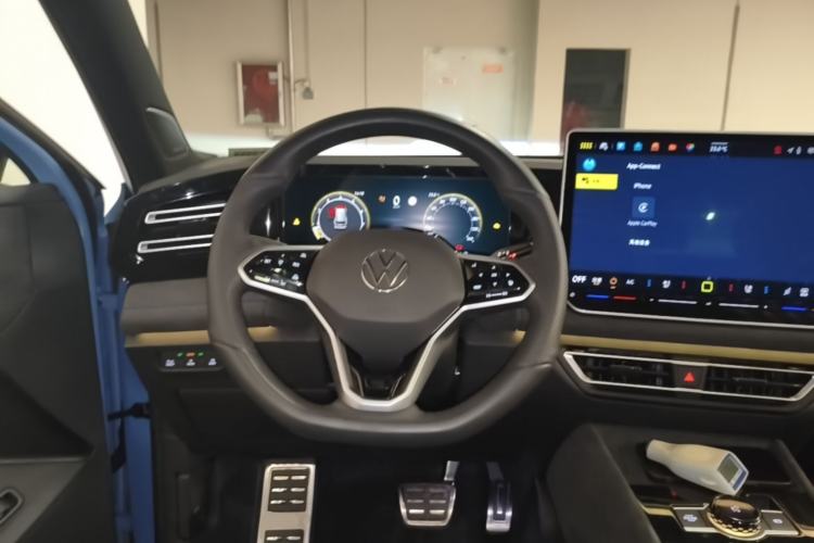 Used Volkswagen Tiguan L 2024 PRO 380TSI Four-Wheel Drive R-Line Prestige Edition Steering Wheel