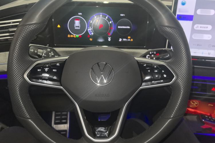 Used Volkswagen Tiguan L 2024 PRO 380TSI Four-Wheel Drive R-Line Prestige Edition Steering Wheel